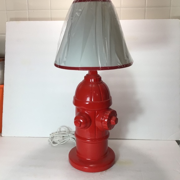 BRIGHT RED CERAMIC FIRE HYDRANT LAMP - Picture 3 of 4